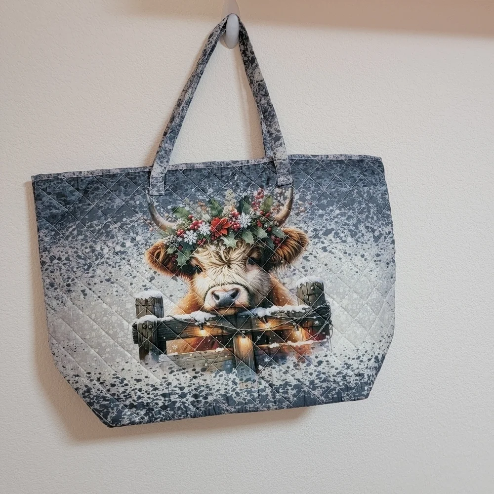 N/A quilted tote
